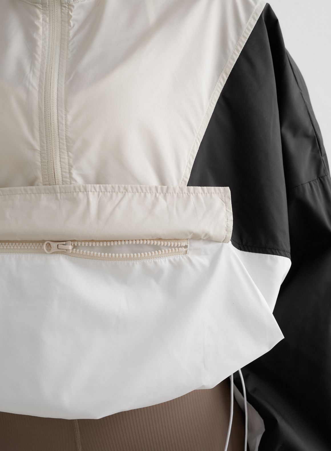 Co Activewear - Café Au Lait Balance Blocked Windstopper Jacket sixth image