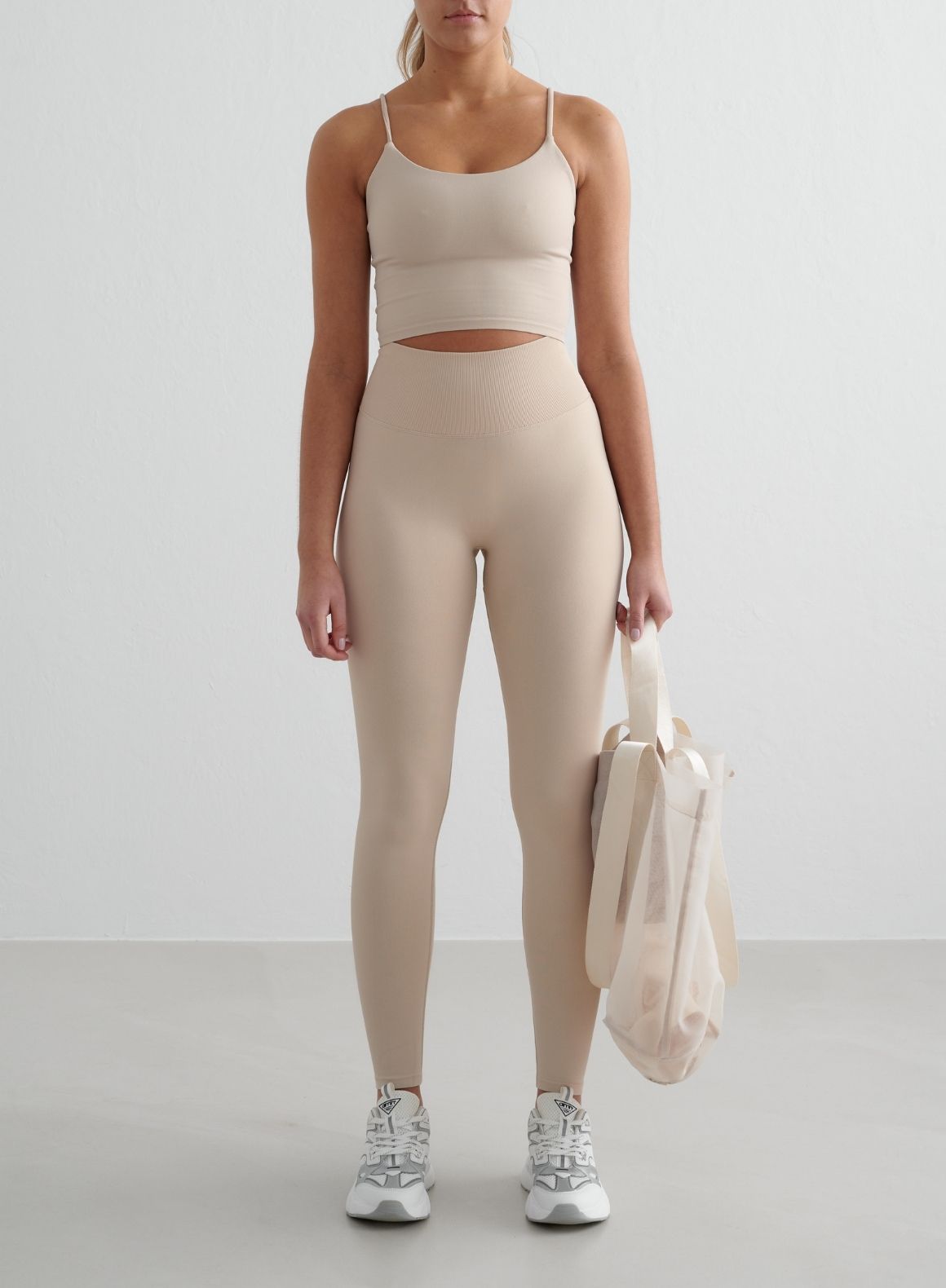 Co Activewear - Clay Shape Seamless Strap Singlet fourth image