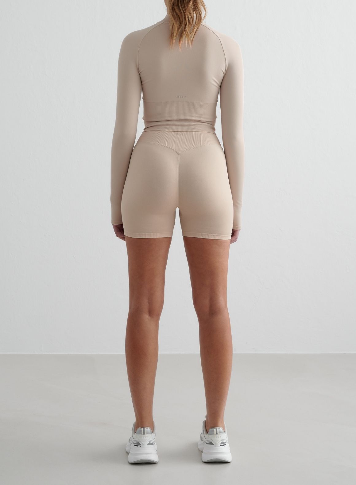 Co Activewear - Clay Shape Seamless Hotpants third image