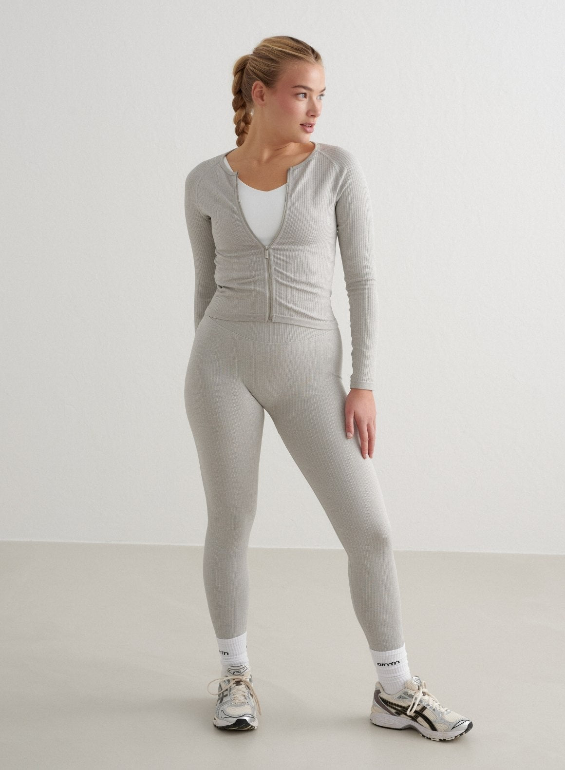 Co Activewear - Grey Melange Ribbed Seamless Zip Jacket sixth image