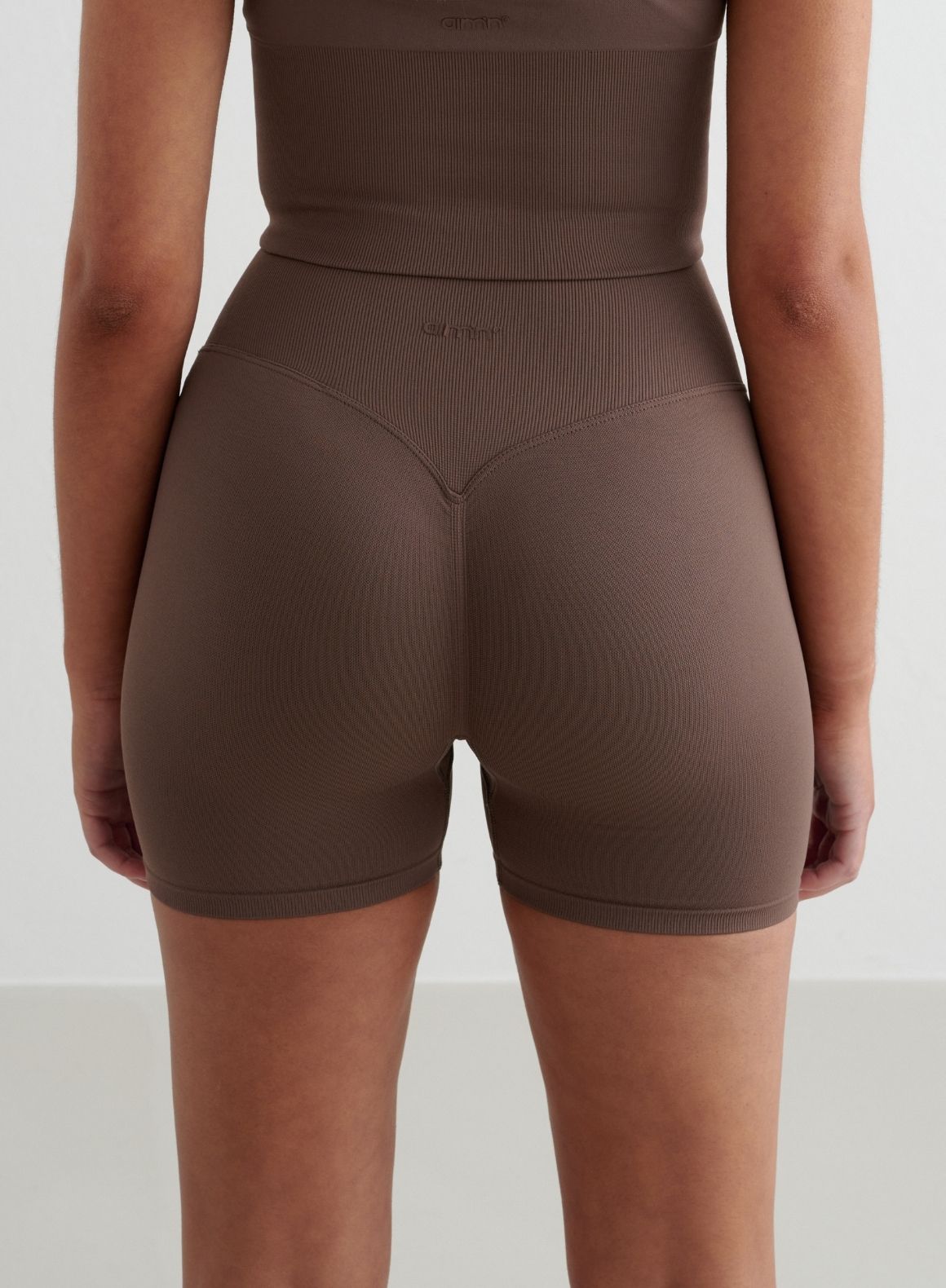 Co Activewear - Macchiato Shape Seamless Hotpants fifth image