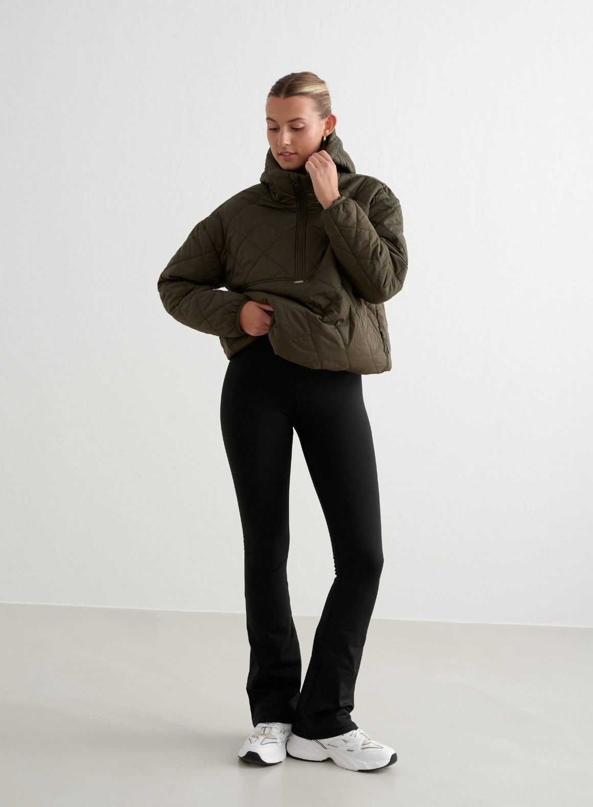 Co Activewear - Black Warming Flare Tights fourth image