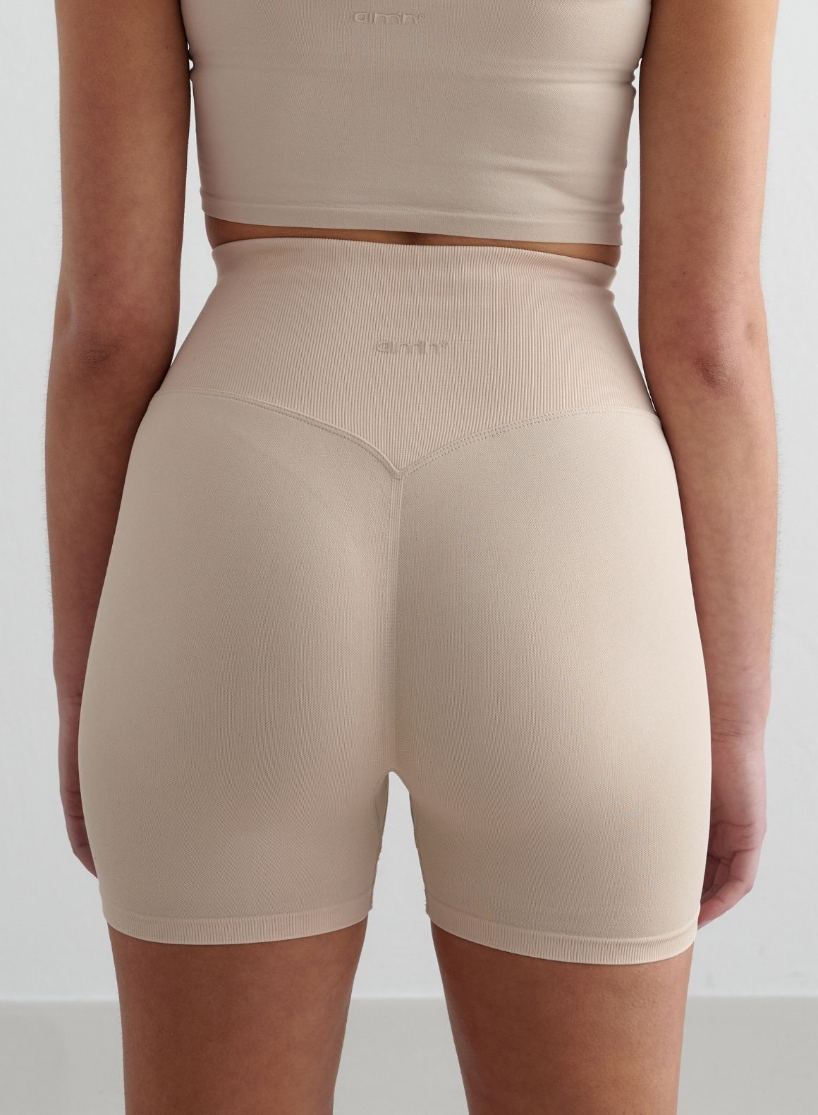 Co Activewear - Clay Shape Seamless Hotpants fifth image