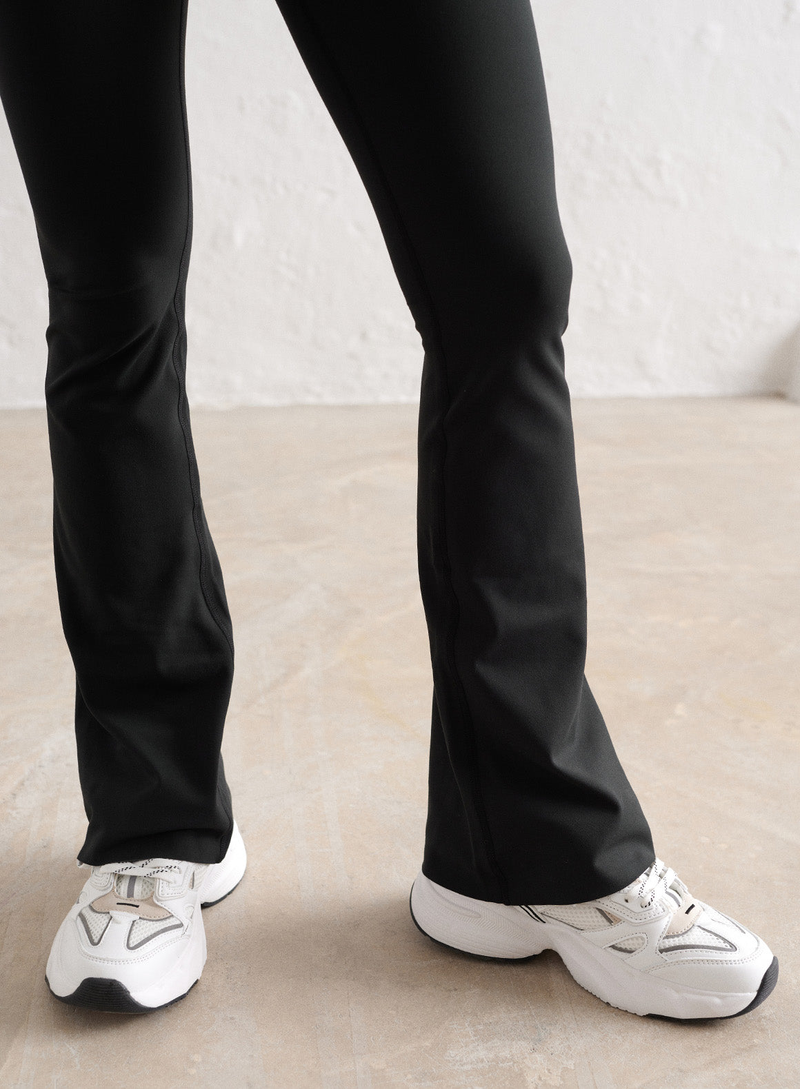 Co Activewear - Black Sense Flare Petite Tights sixth image