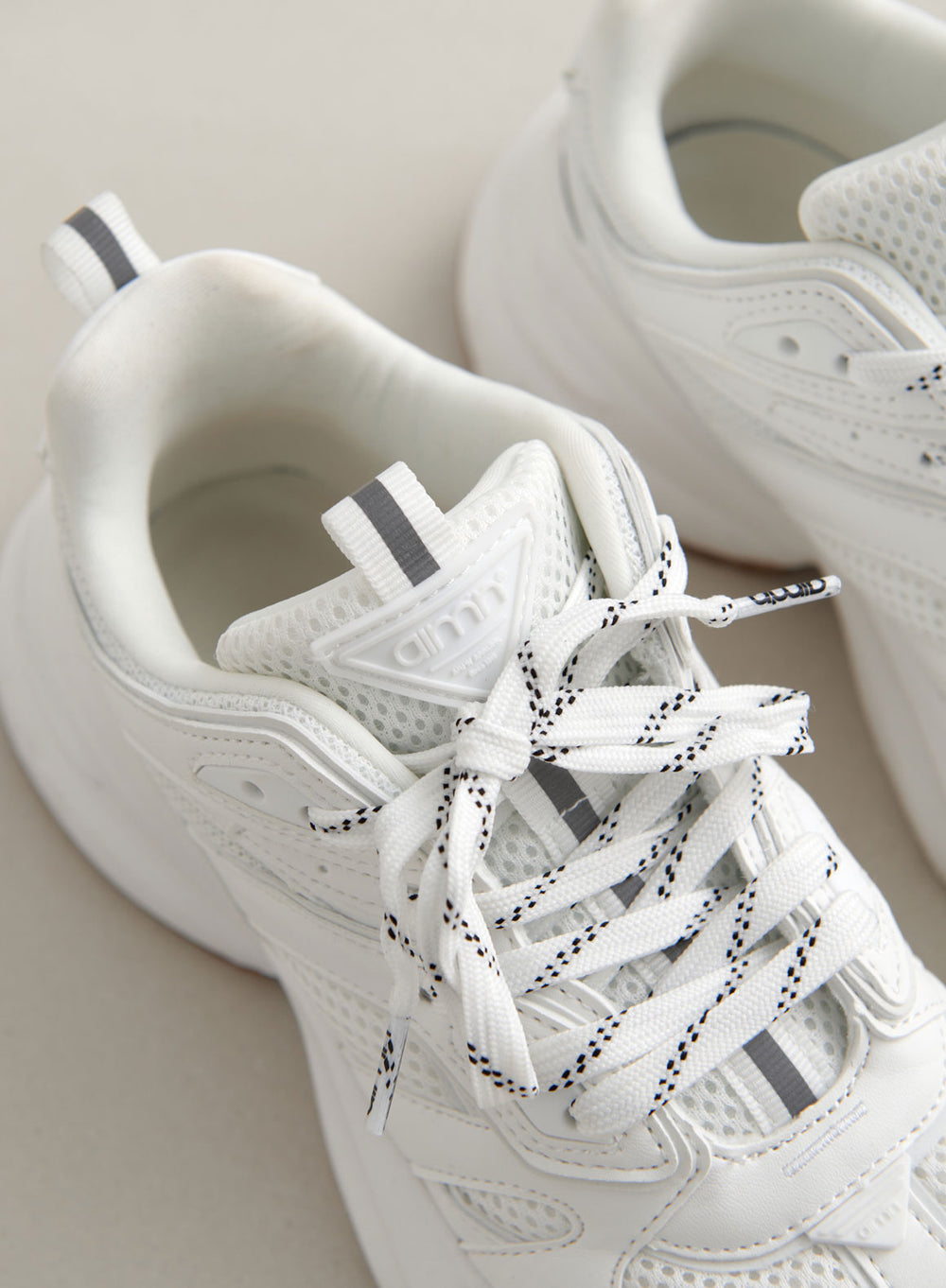 aimn♡ Women's Sneakers 👟 Stylish & Comfy Sneakers! – AIM'N AU