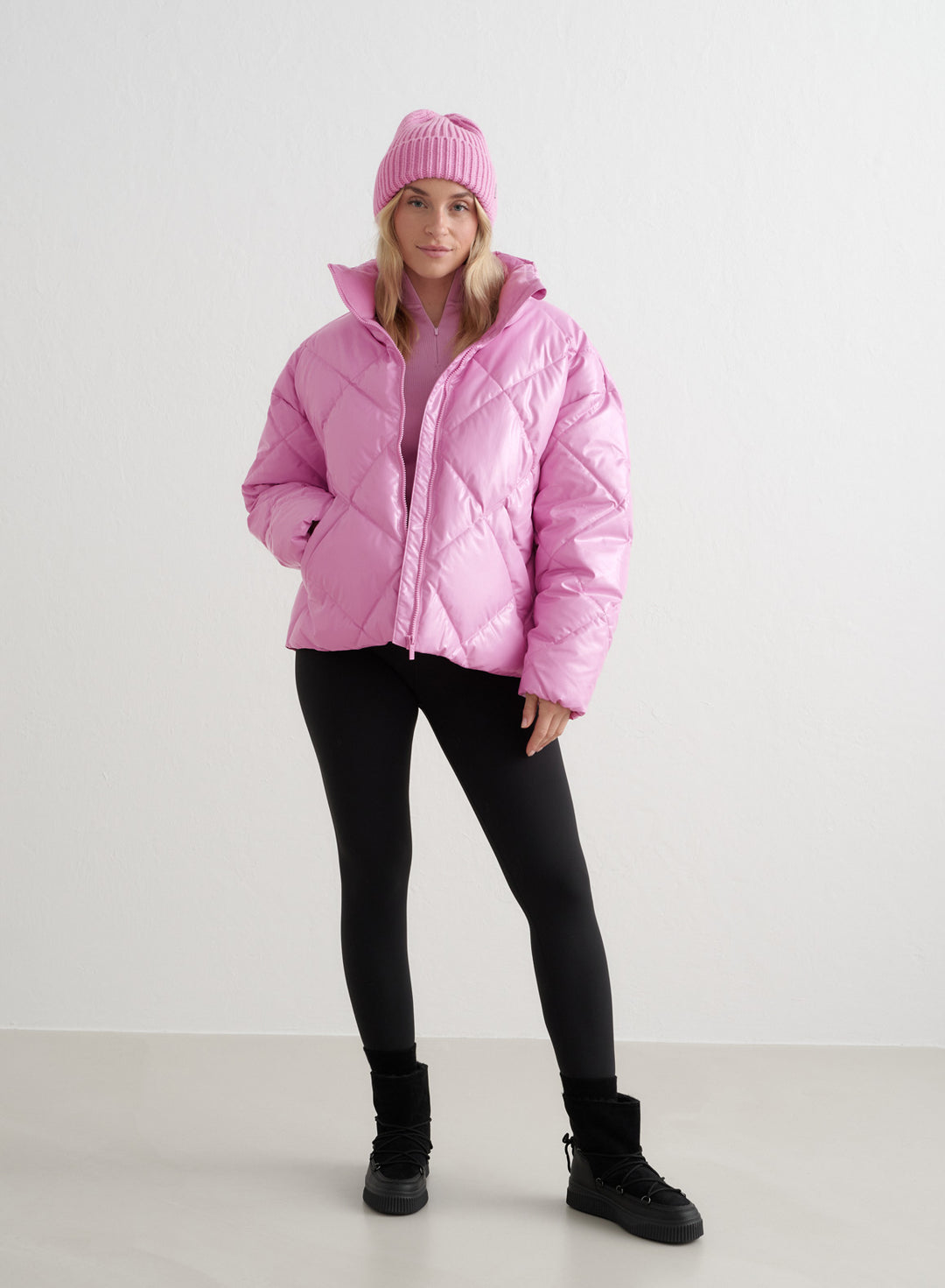 Peony Pink Diamond Quilt Puffer Jacket – AIM'N AU