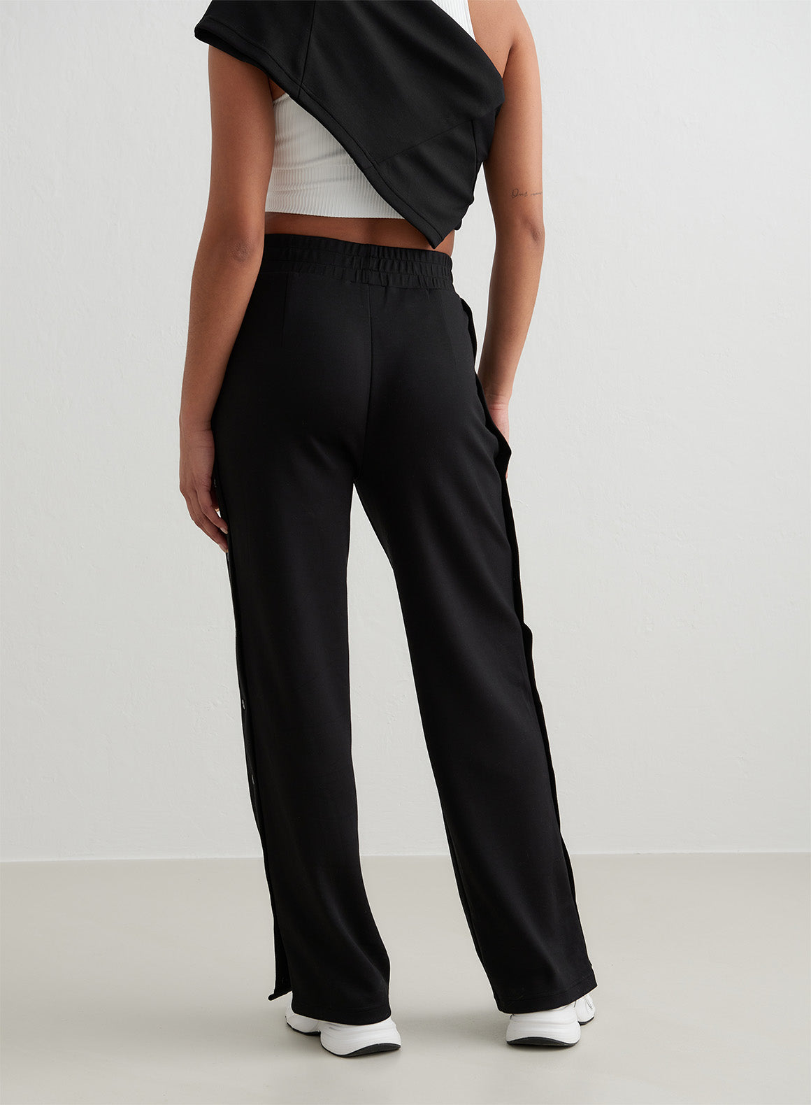 Black Comfy Buttoned Pants – AIM'N AU
