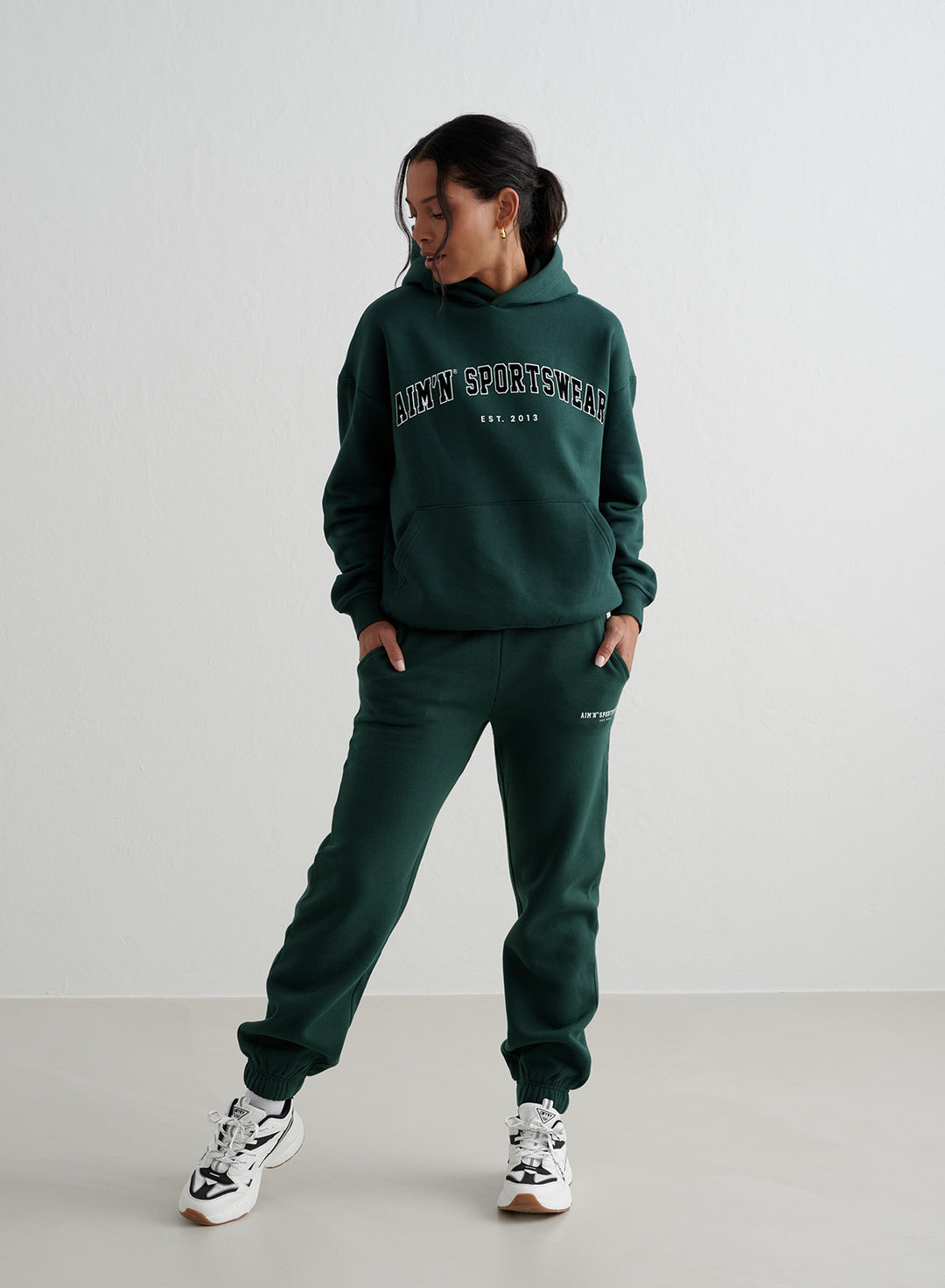 ANR 2WAY SLIT SWEAT PANTS Mサイズ Deep Emerald Varsity Classic Sweatpants – AIM'N AU