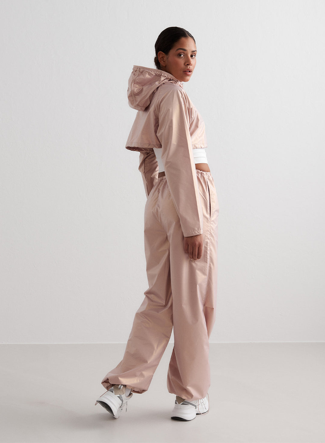 Rosé Metallic Plain Parachute Pants – AIM'N AU