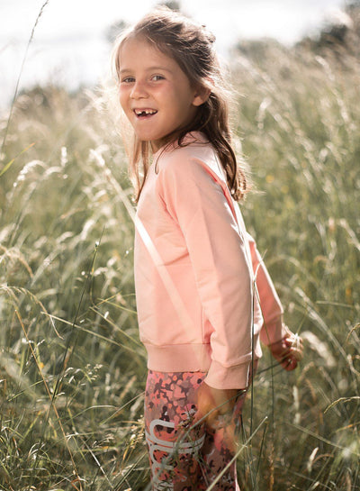 [The kid wears size 110/116, is 5 years old and 110cm. ]