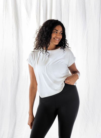 [ Model wears size M and is 175cm.]